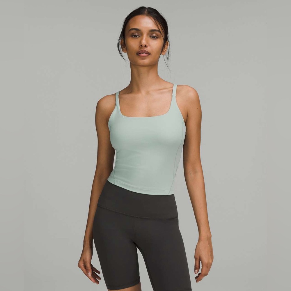 Lululemon Silver Blue Strappy Nulu Shelf Tank Top Sweat Wicking Size 2